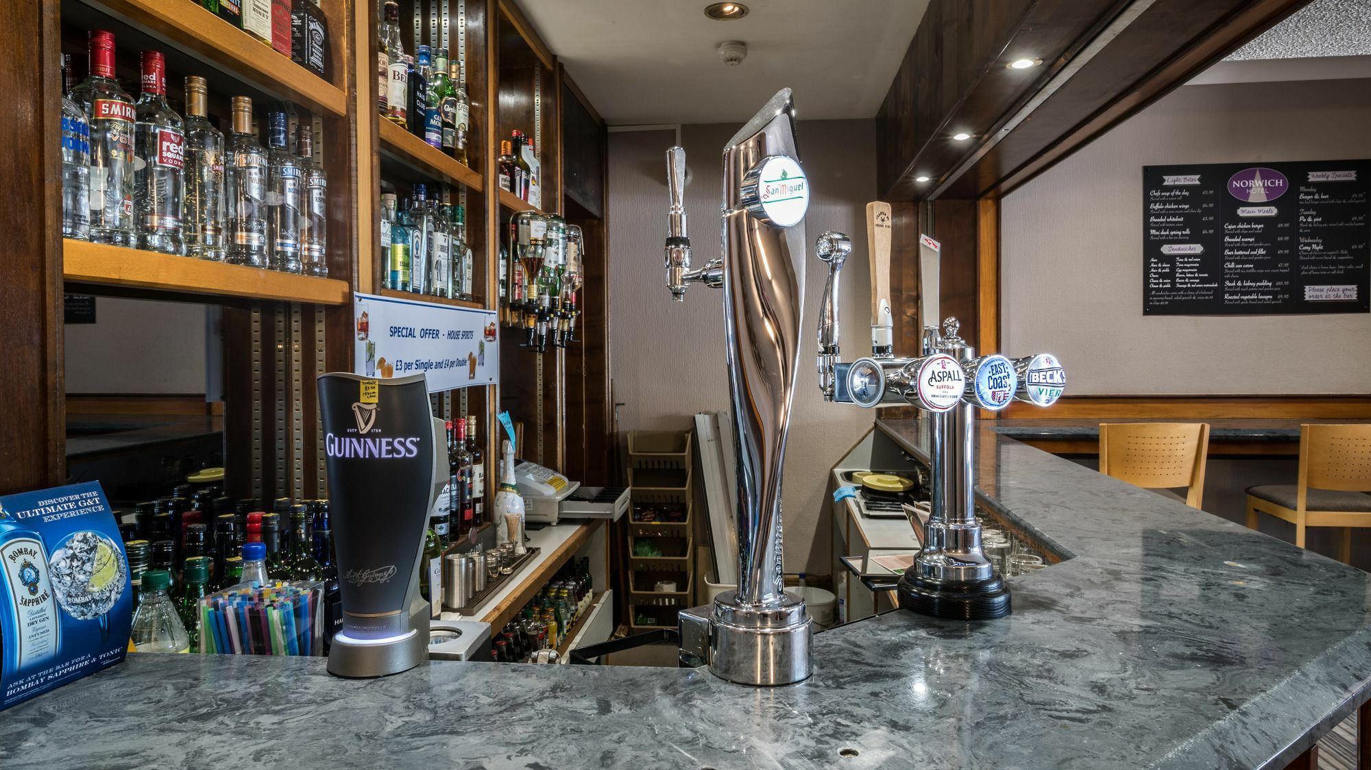 Norwich Hotel Eksteriør bilde